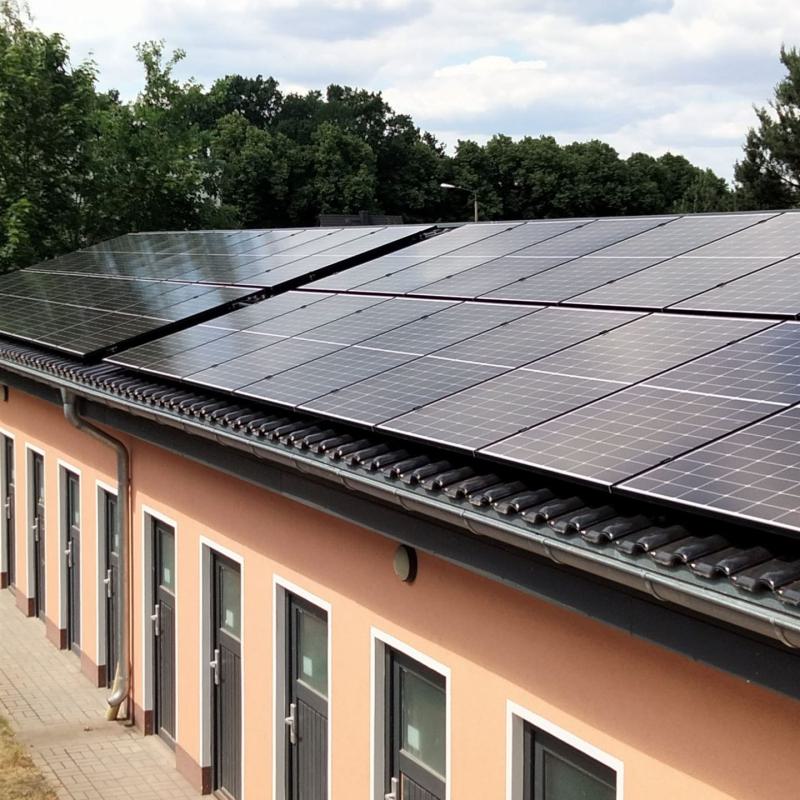 Solar-Anlage - Nebengebäude - Volleinspeisung 16,4 KW